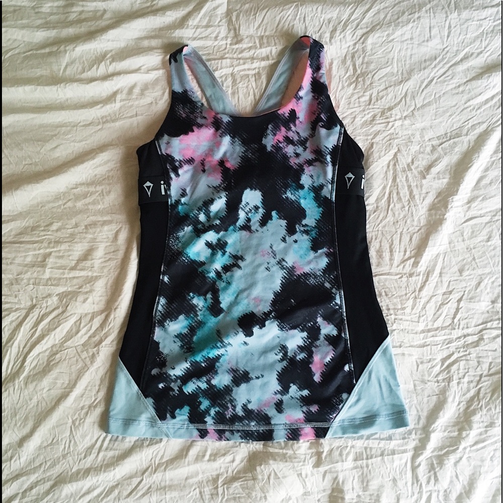 Ivivva sports top